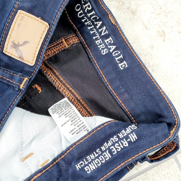 American Eagle | Hi Rise Jegging - Picture 3 of 5